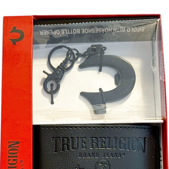 Brand New True Religion Black Leather Billfold Wallet w/ Bottle Opener Keychain - Picture 6 of 6
